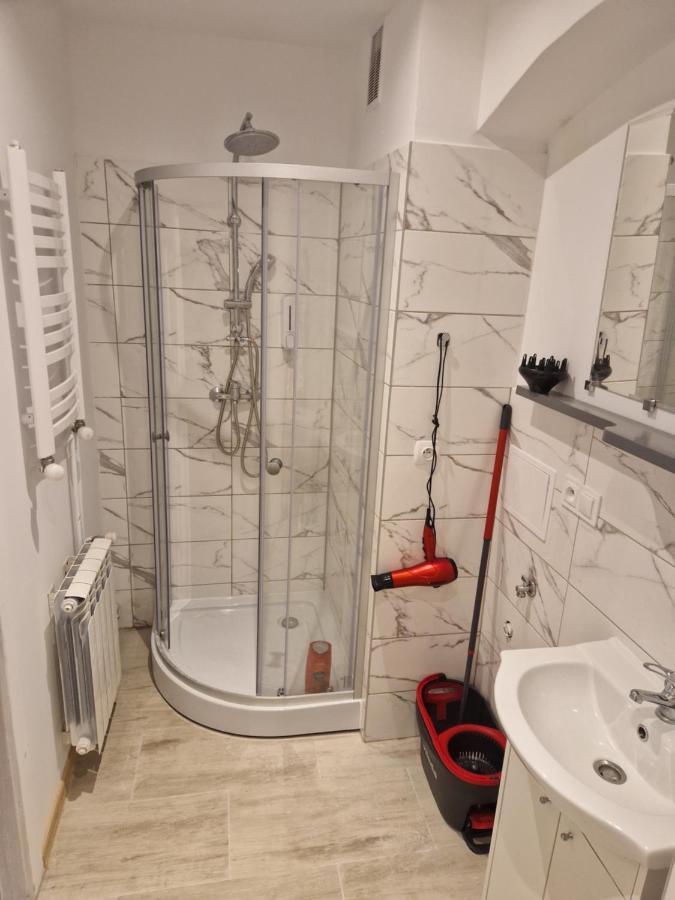 Apartament Baza Перемишль Екстер'єр фото